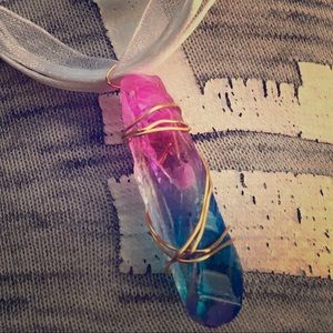 Crystal pendant